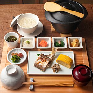 【自由気ままに一人旅】1泊2食「島ごはん」＆レイトチェックアウト